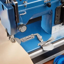 Sailrite® 1" Swing-Away Binder -Fabric Store Binder 1 Swing Bracket 3